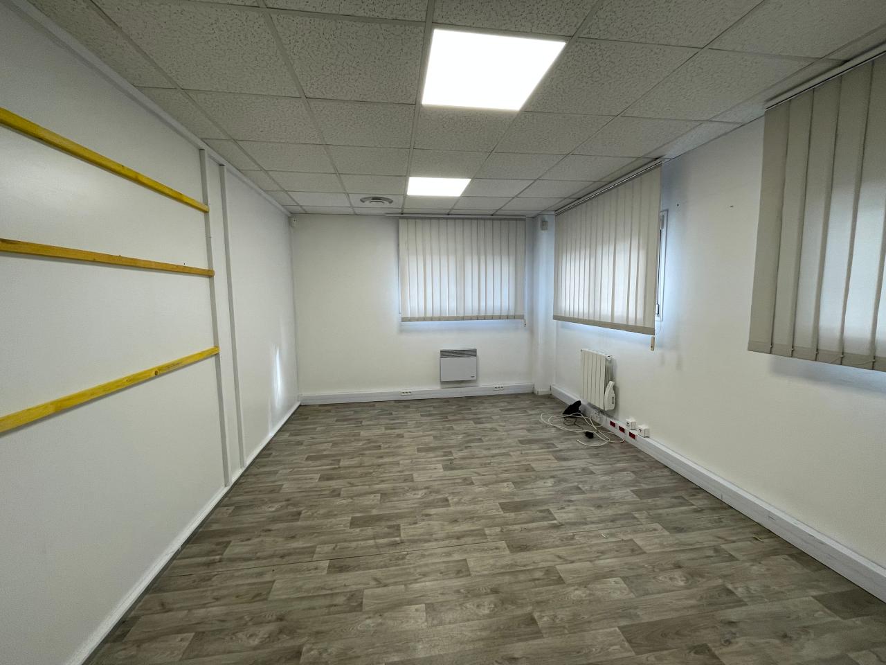 Local d'activité Le Petit-Quevilly 275m² Location local d'activité Le Petit-Quevilly Seine-Maritime OLACT2533756 8